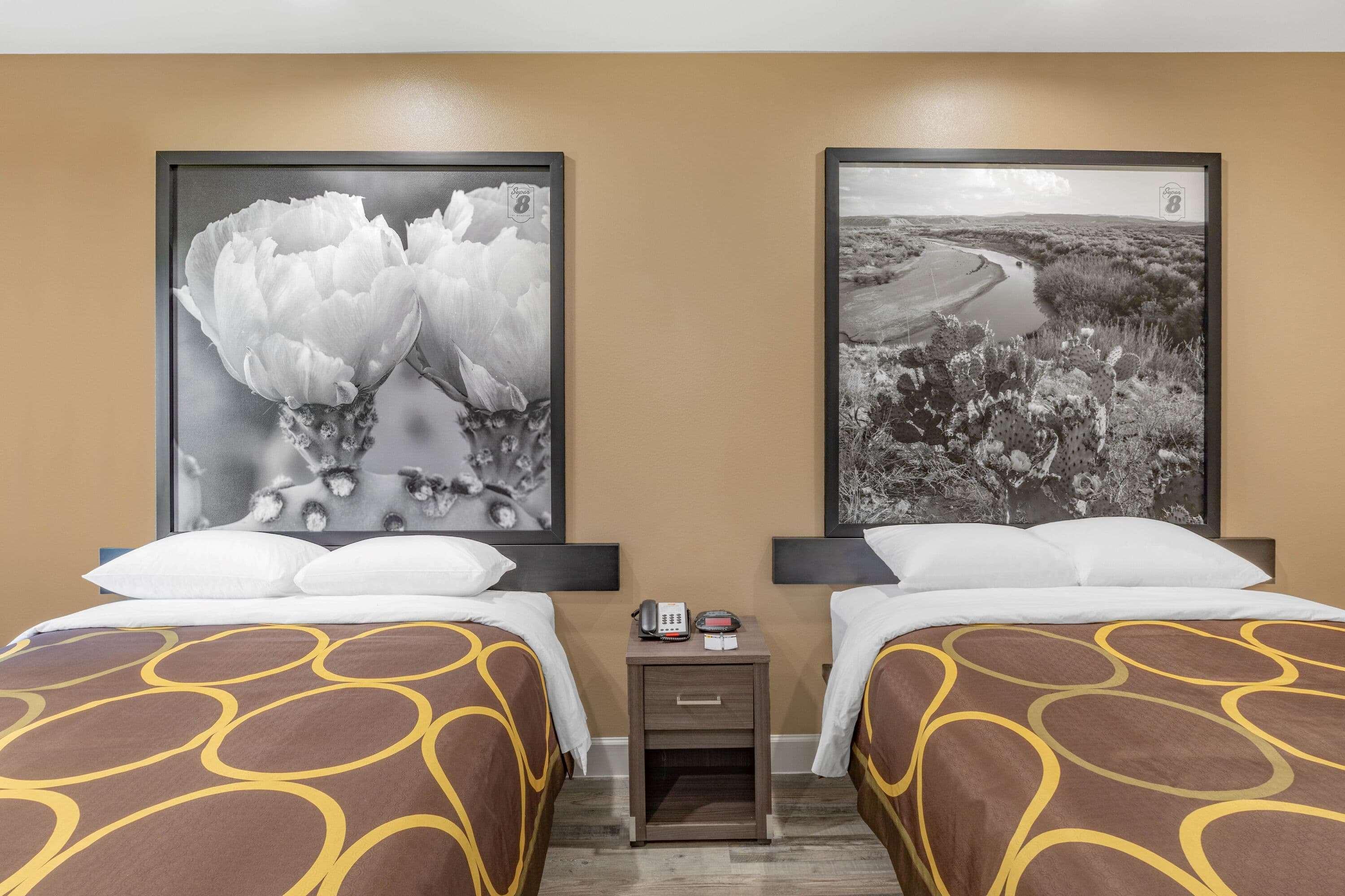 فندق Super 8 By Wyndham Houston Nw Beltway 8-West Rd المظهر الخارجي الصورة