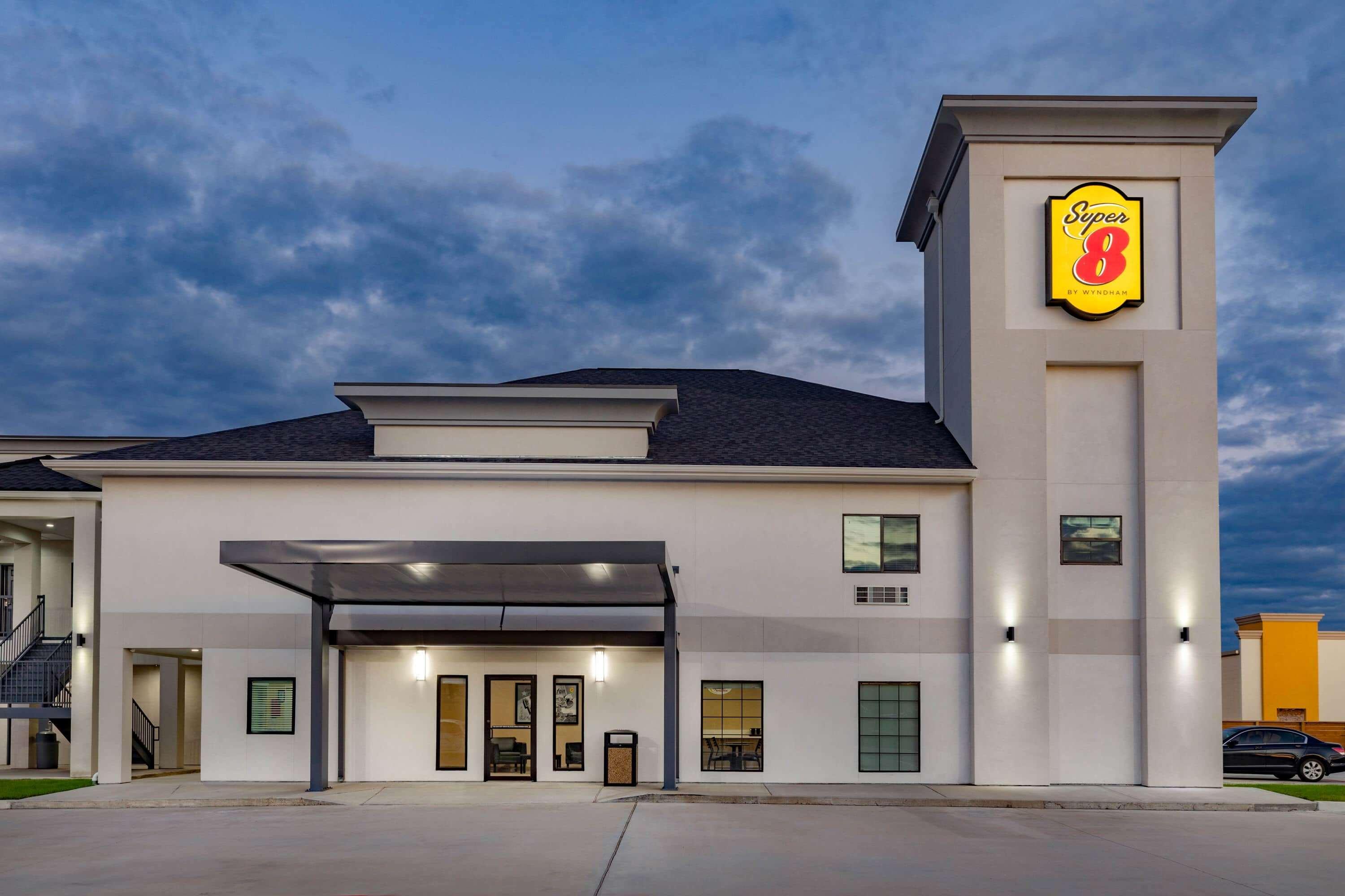 فندق Super 8 By Wyndham Houston Nw Beltway 8-West Rd المظهر الخارجي الصورة